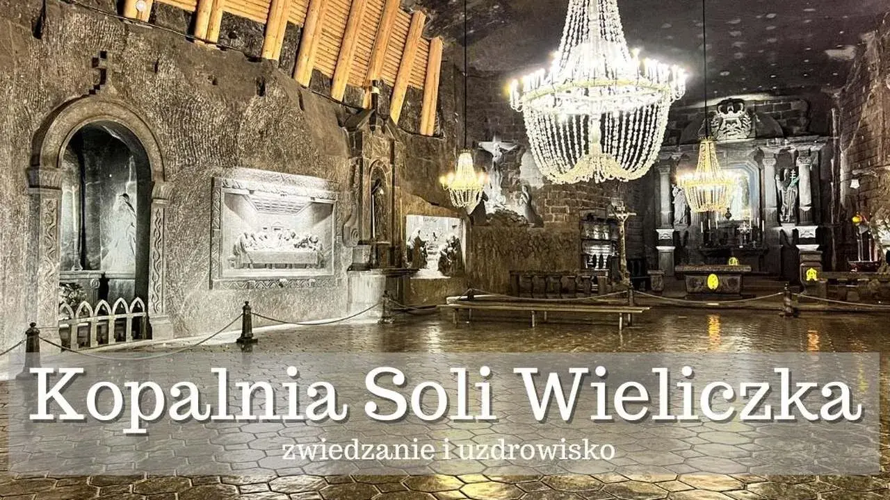 Wieliczka: zwiedzanie trwa ok. 3 godzin. Wnętrze kopalni soli z kryształowymi żyrandolami i rzeźbami.