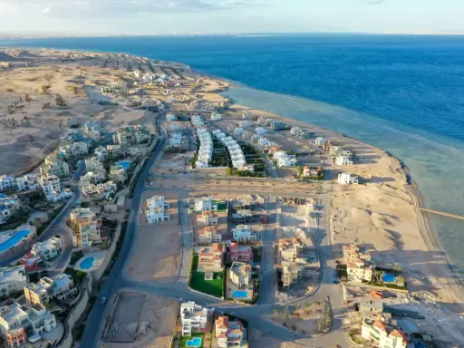 Nowe osiedle willowe nad Morzem Czerwonym, idealne miejsce na wakacje. Atrakcje w: Hurghada czekają!